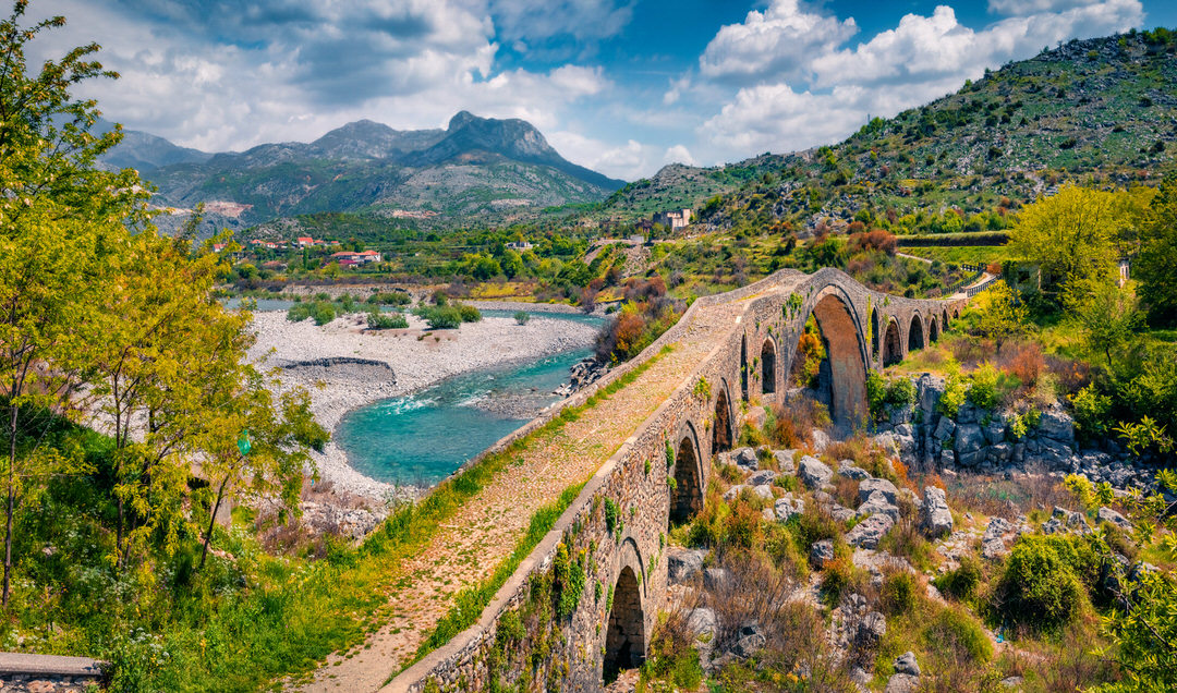Historic Mes Bridge